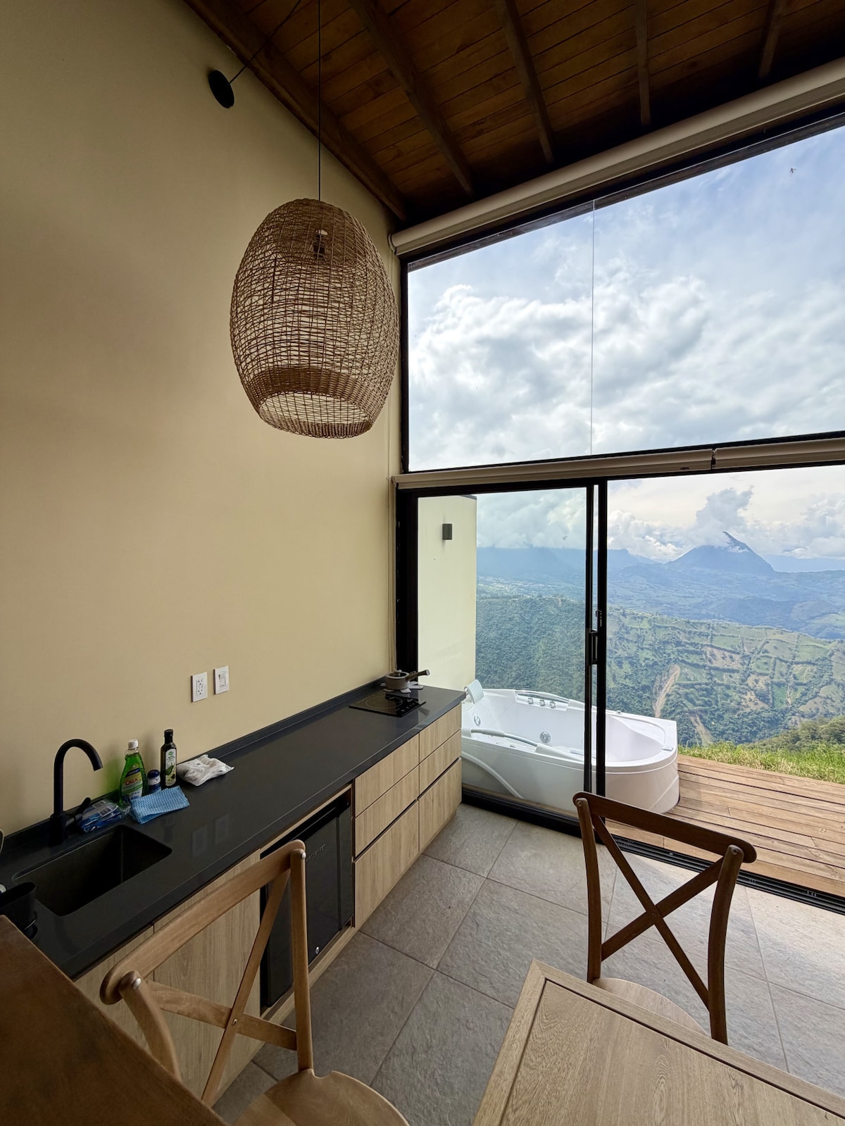 Glamping Ecohotel Jacuzzi Privado - Cuatro Vientos