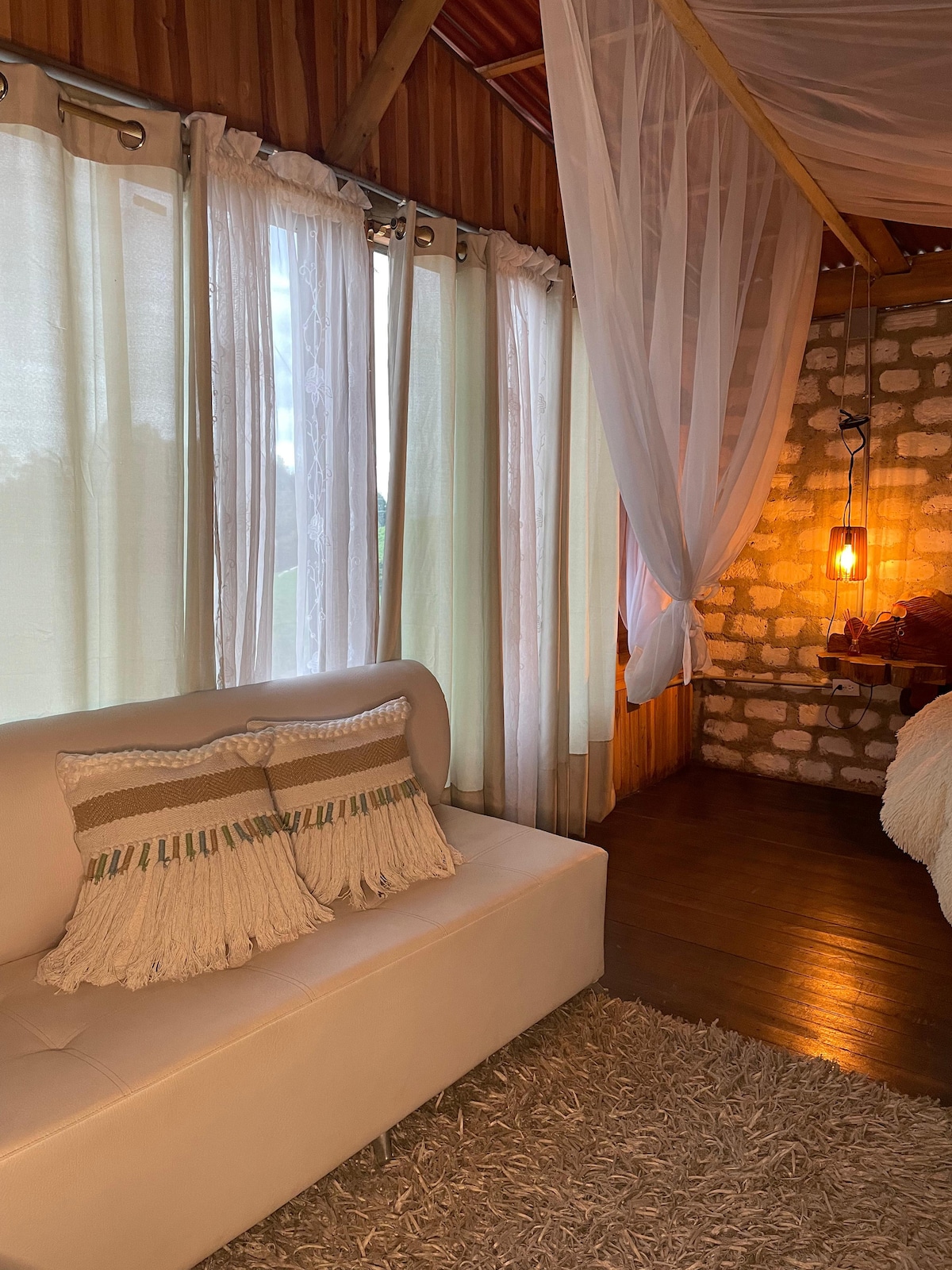 Cabaña  Azalea Boutique -Jacuzzi, en san felix