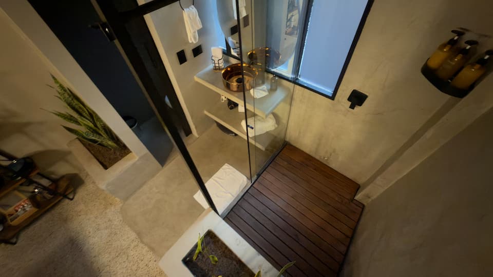 Suite Manila