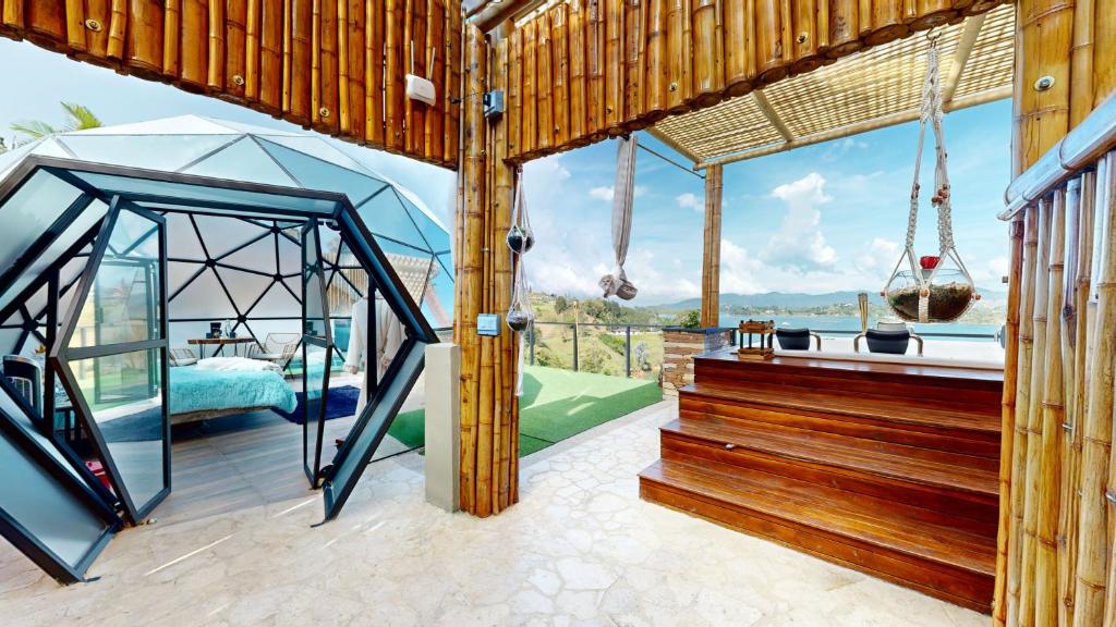 Glamping Premium | Jacuzzi + Vista Lago