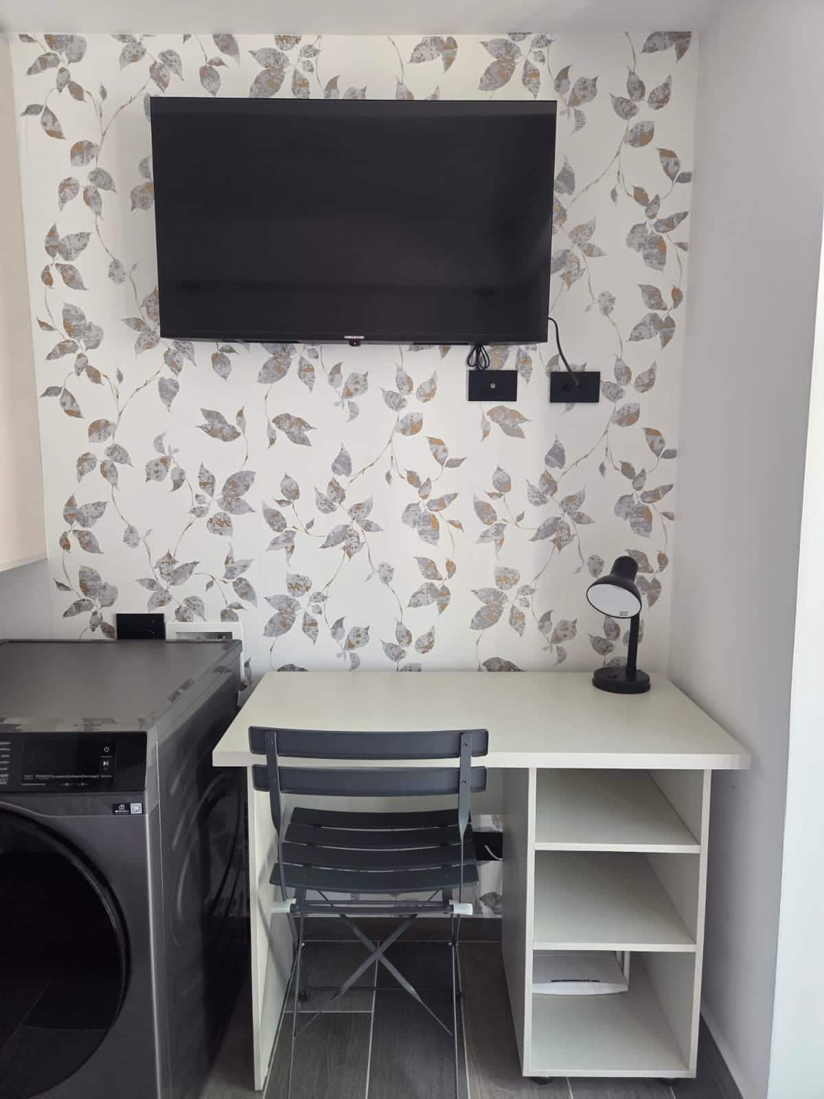 Hermoso Apartaestudio Laureles