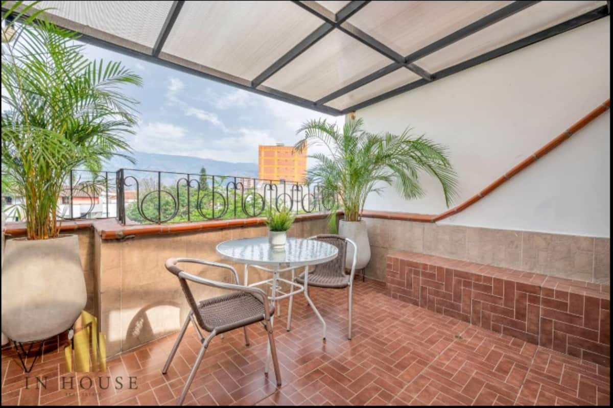 Aria Living 500 - Moderno con terraza privada