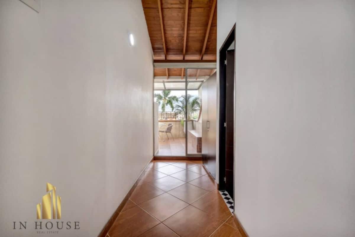Aria Living 500 - Moderno con terraza privada