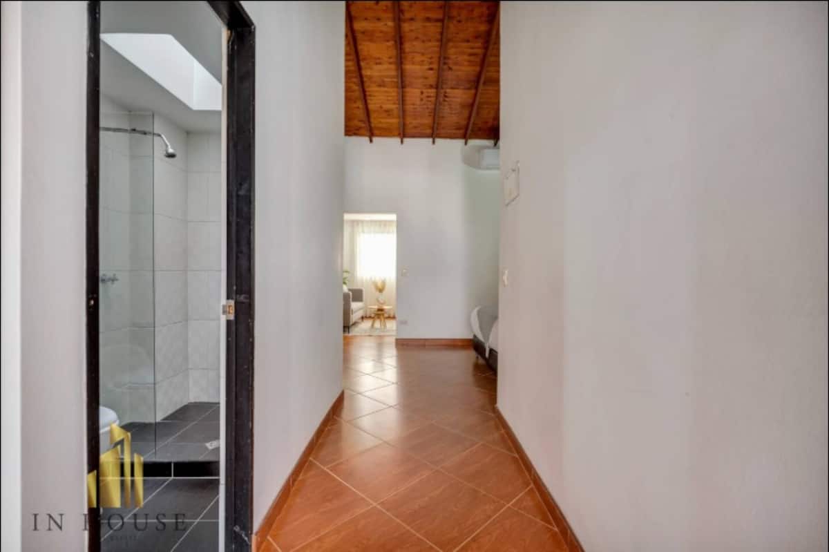 Aria Living 500 - Moderno con terraza privada