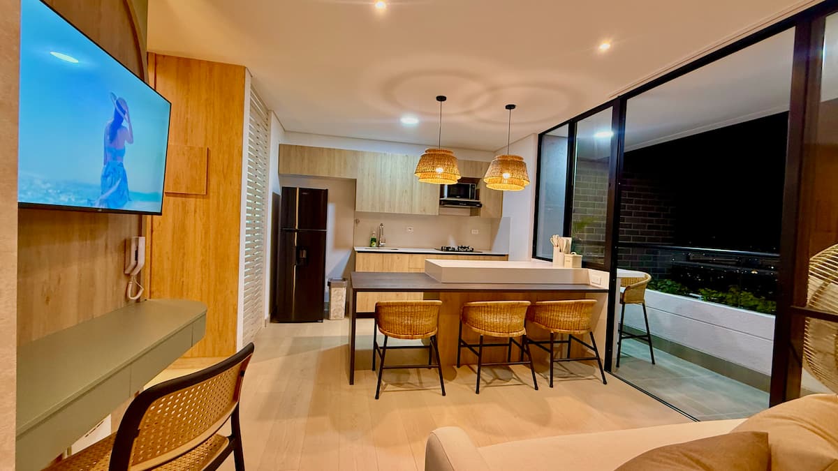 2213 Amazing Apartment in El Poblado, Medellín
