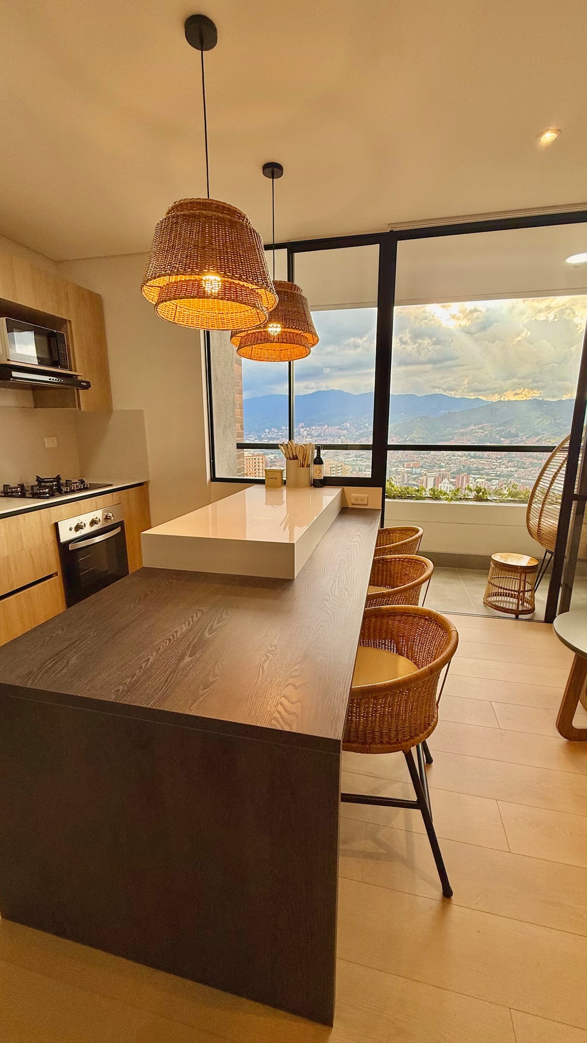 2213 Amazing Apartment in El Poblado, Medellín