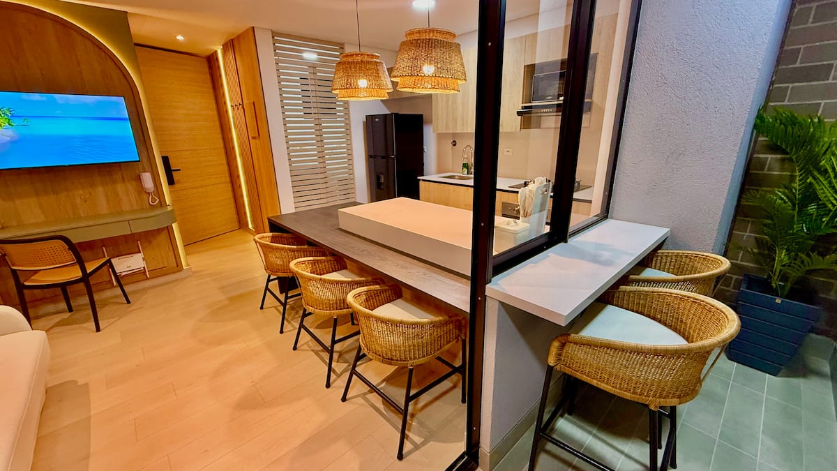 2213 Amazing Apartment in El Poblado, Medellín