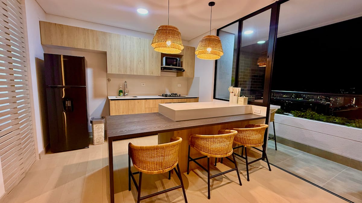 2213 Amazing Apartment in El Poblado, Medellín