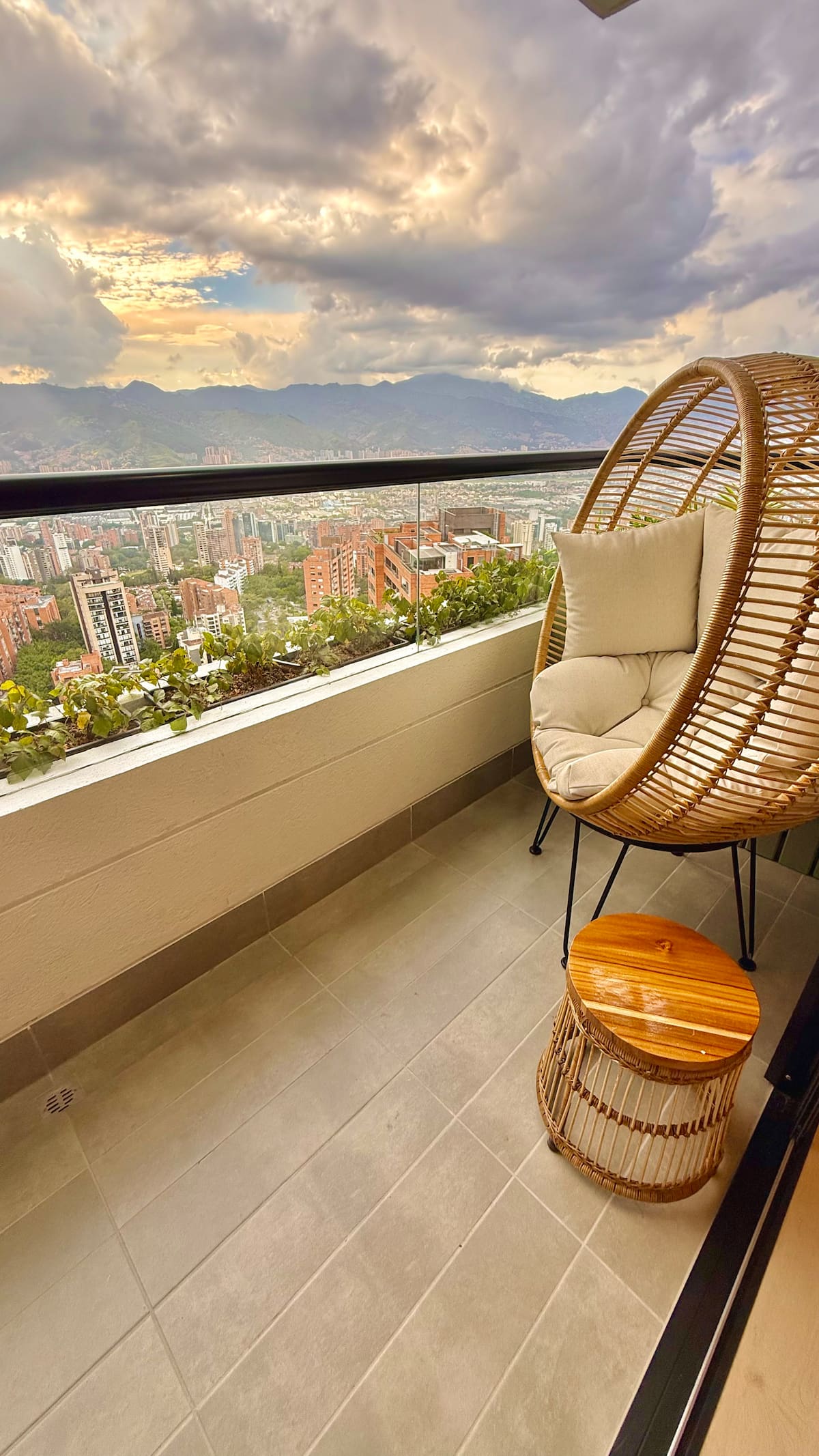 2213 Amazing Apartment in El Poblado, Medellín