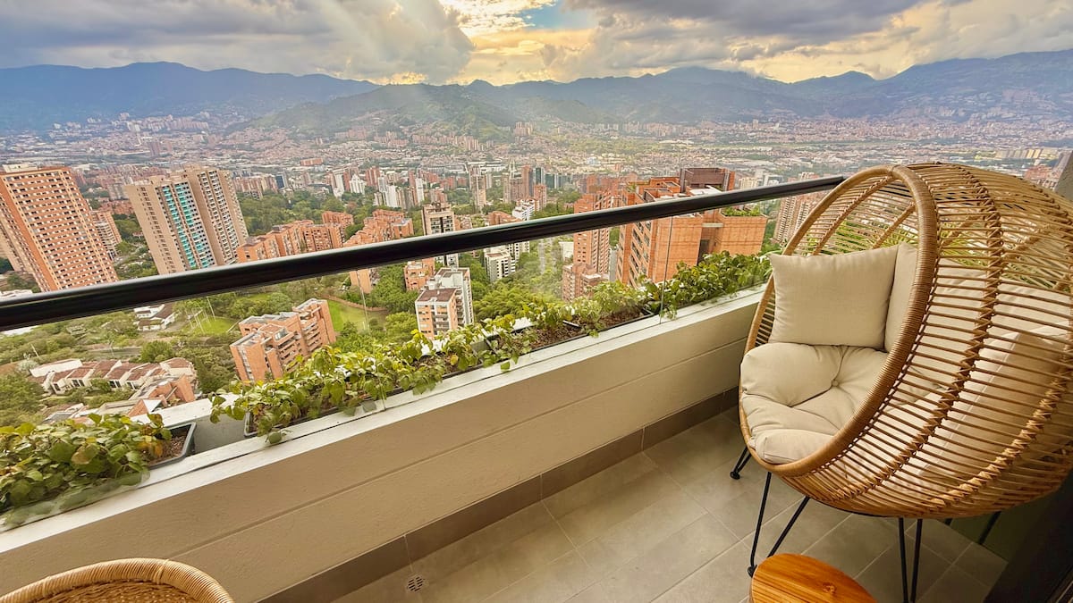 2213 Amazing Apartment in El Poblado, Medellín