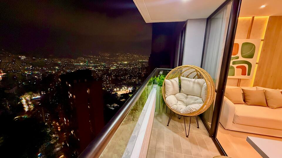 2013 Lujoso Apartamento en El Poblado, Medellín