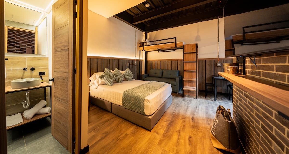 Refugio Verde en Conquistadores: Diseño y Confort
