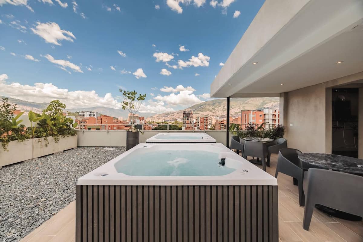Ático de lujo 801 en Laureles con todo