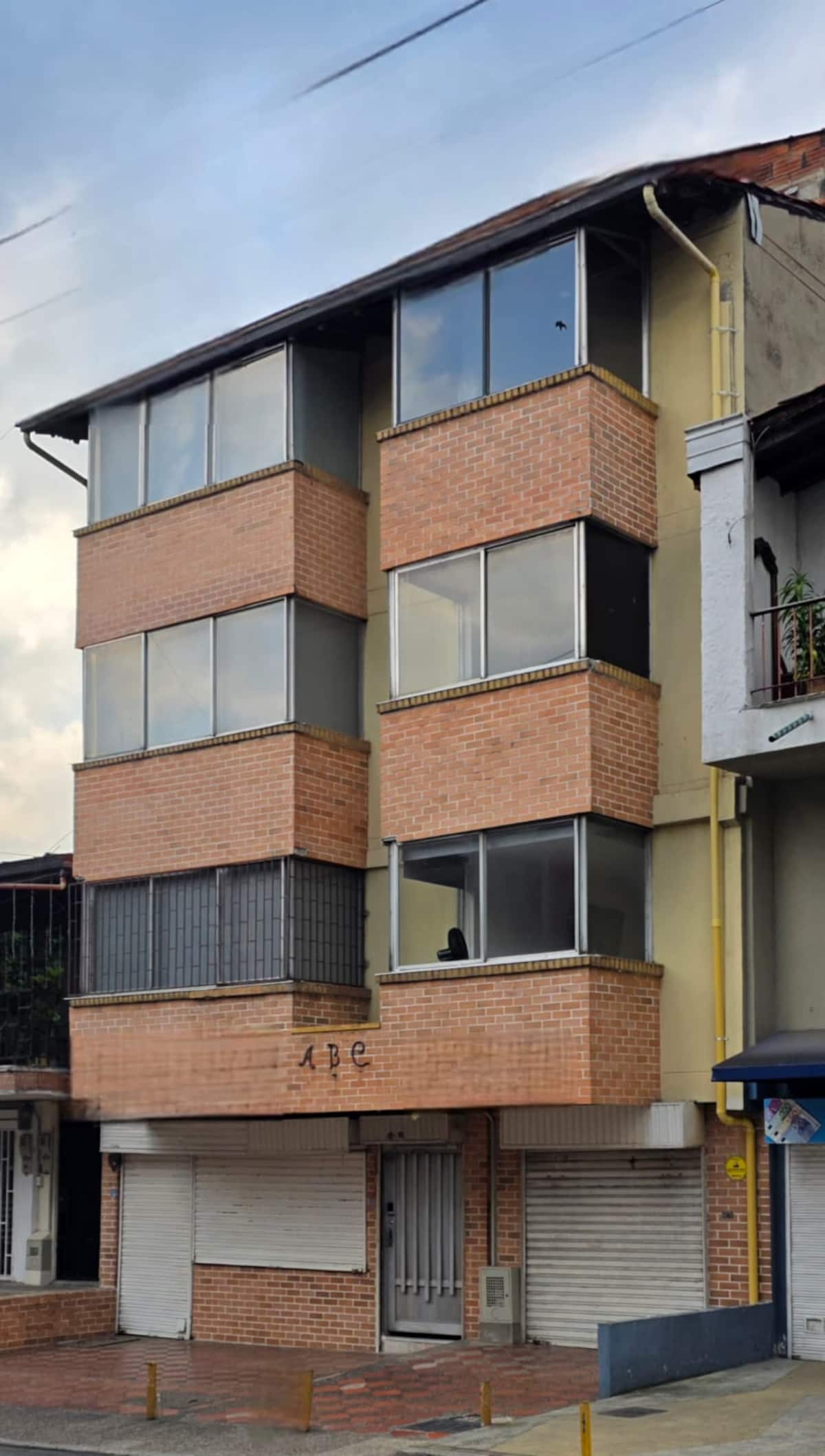 Studio en Laureles-Estadio | 2 camas | Nevera