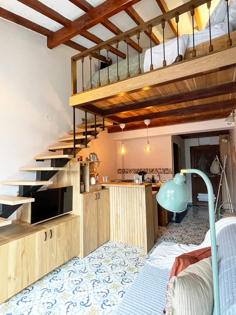 Loft Colonial | Un Balcón en el Corazón del Retiro