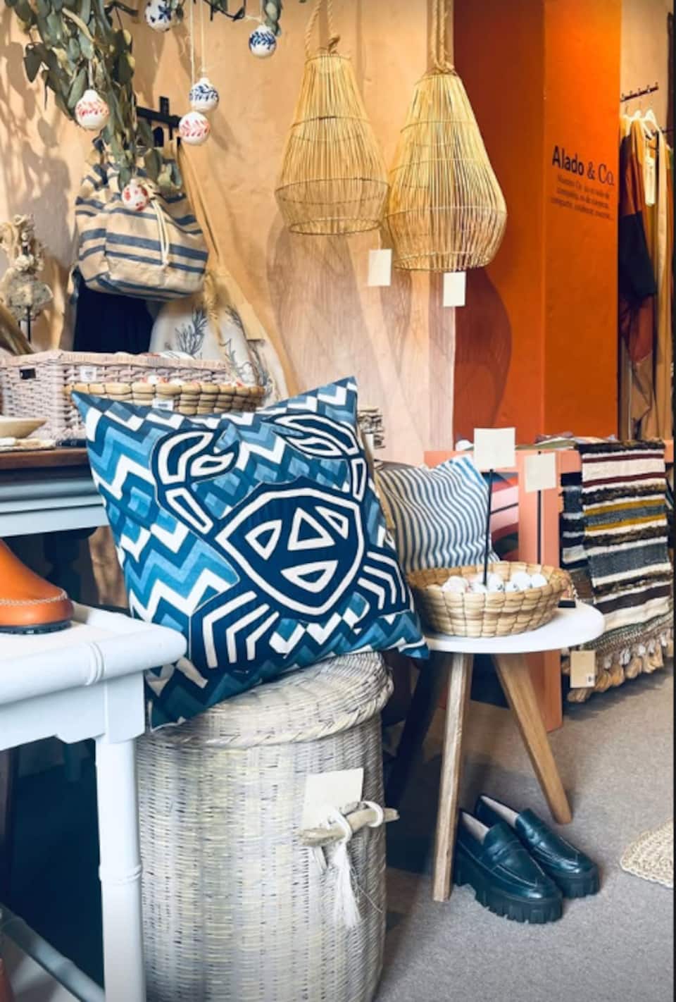 Loft Colonial | Un Balcón en el Corazón del Retiro