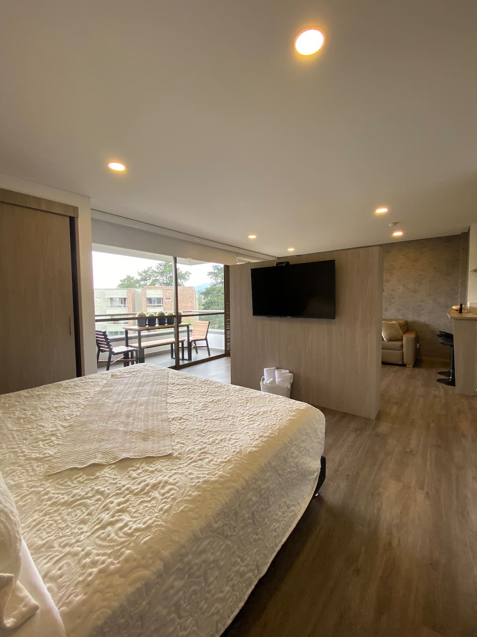 Apto de lujo con Jacuzzi/Sauna/Turco/Gym