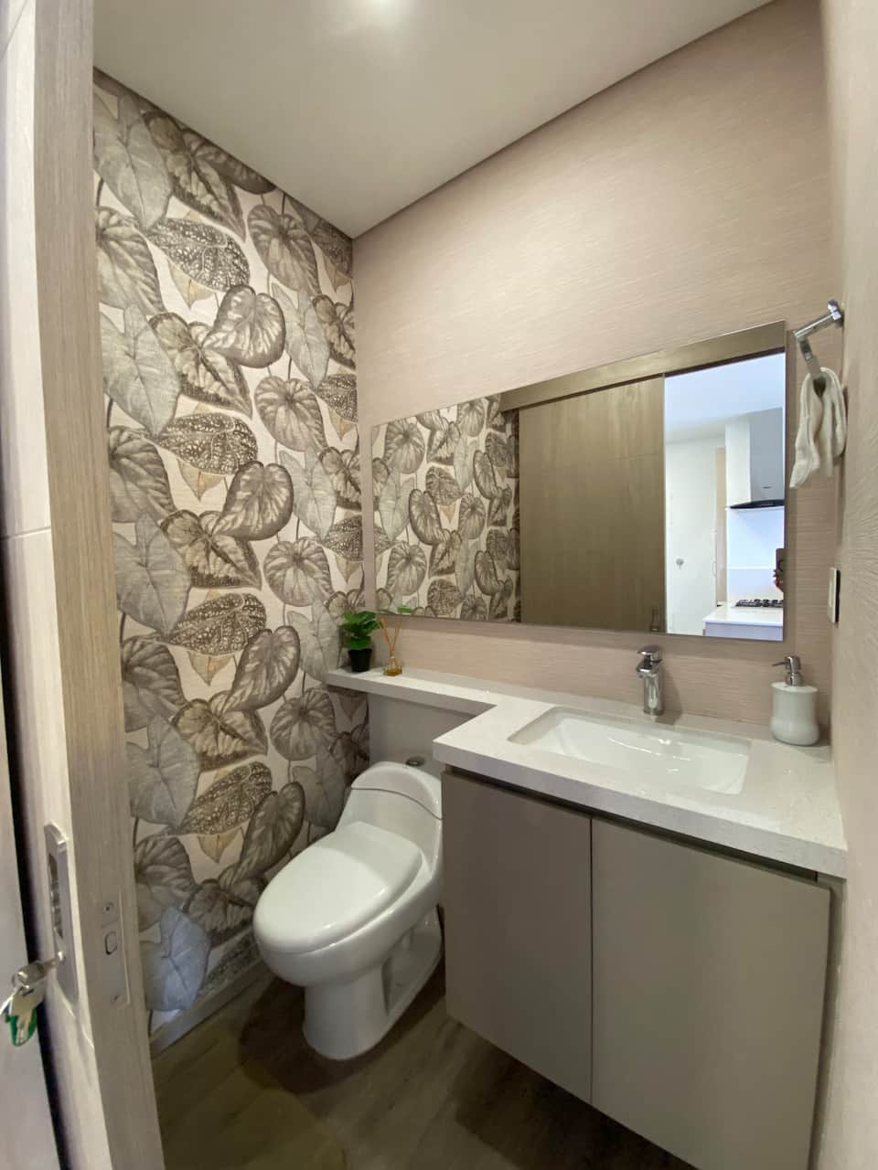 Apto de lujo con Jacuzzi/Sauna/Turco/Gym