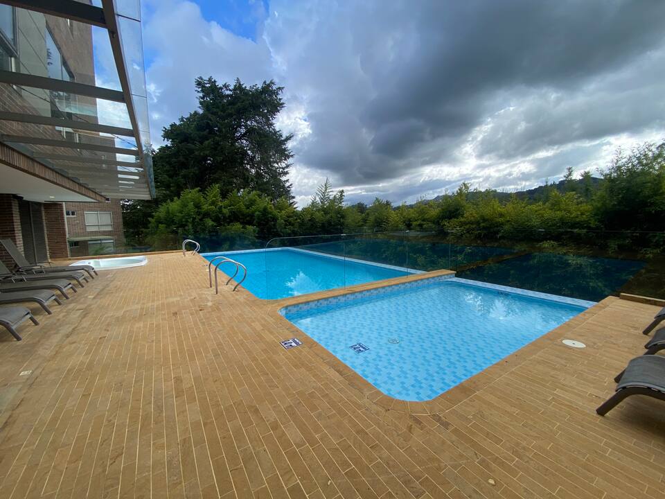 Apto de lujo con Jacuzzi/Sauna/Turco/Gym