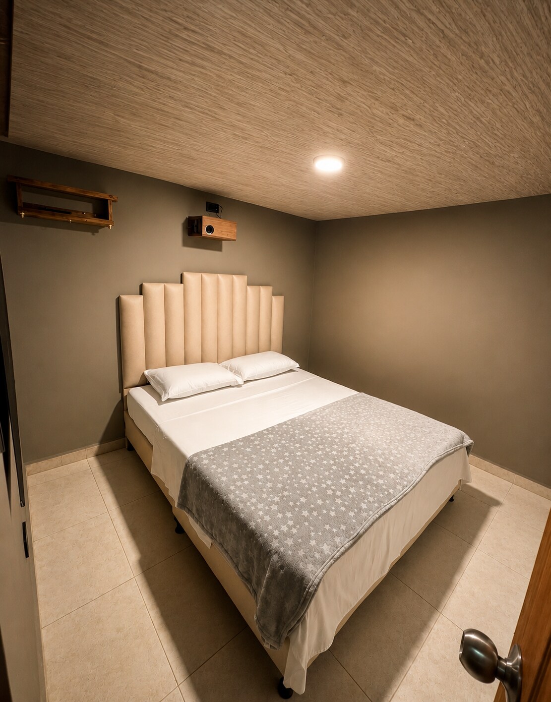 Suite Palace | 2 Hab + Jacuzzi + Turco + Cine