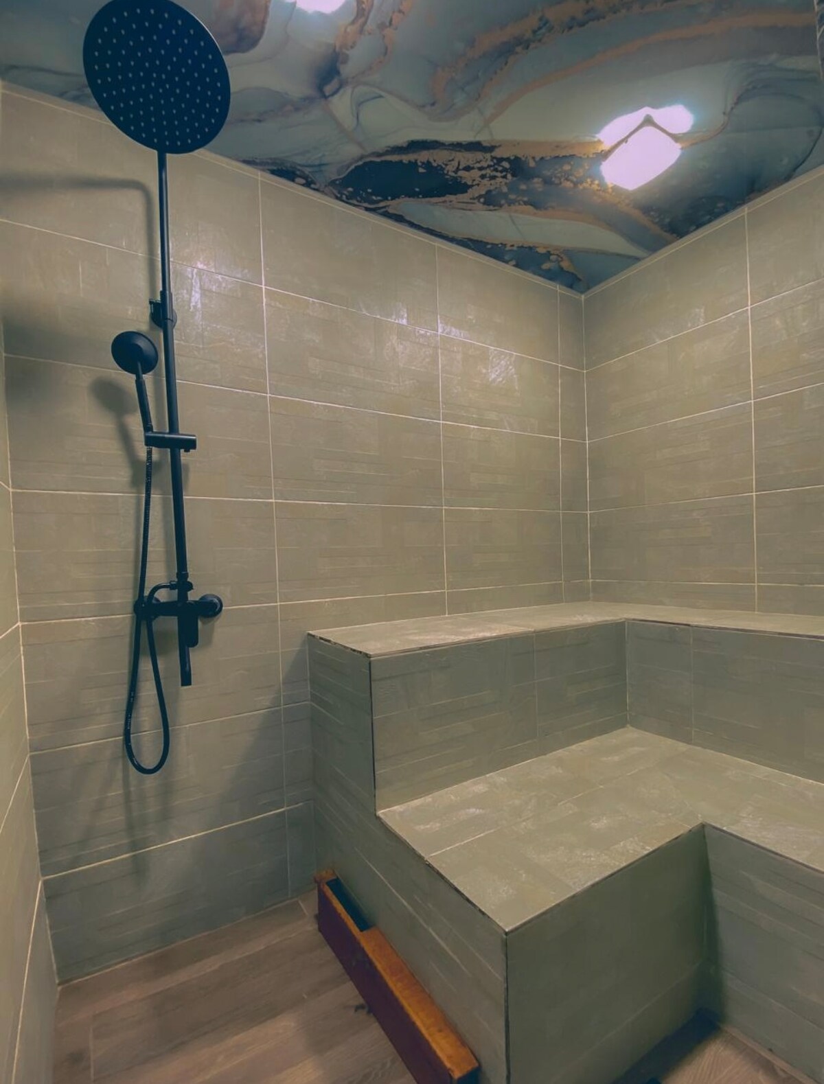 Suite Oasis de Lujo | Jacuzzi + Turco + Cine