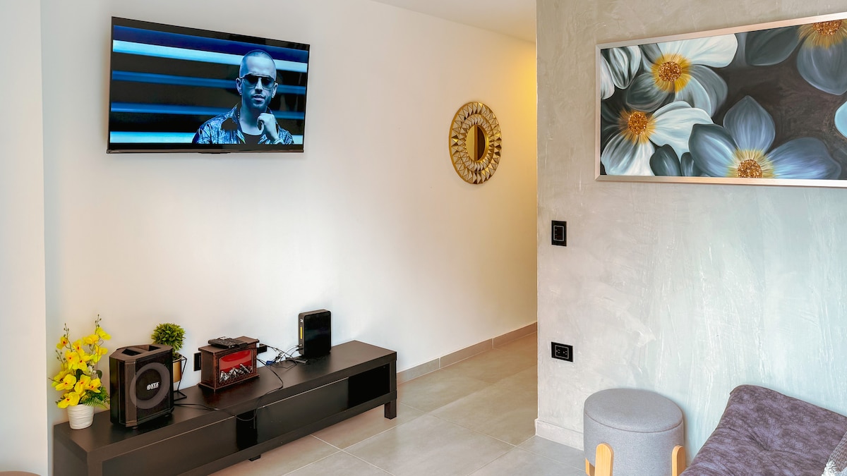 Baruch IV | 2 Hab + Jacuzzi privado + balcón 401