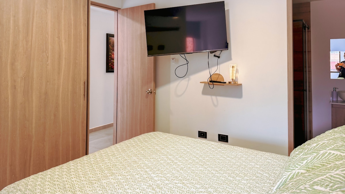 Baruch IV | 2 Hab + Jacuzzi privado + balcón 401