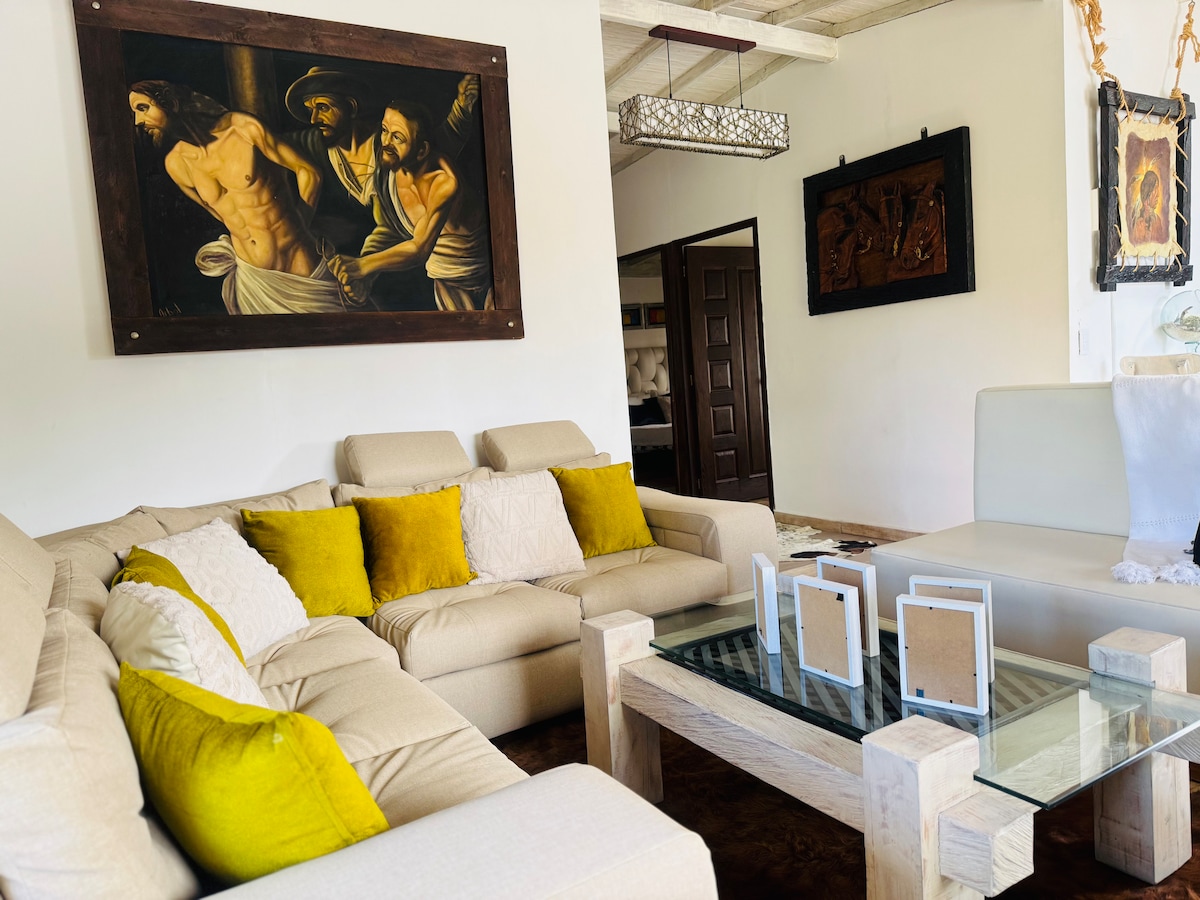 Finca Villa Bella: Tu Escape Privado en El Carmen