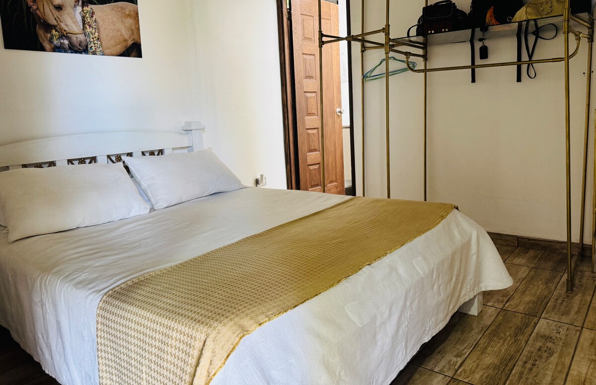Finca Villa Bella: Tu Escape Privado en El Carmen