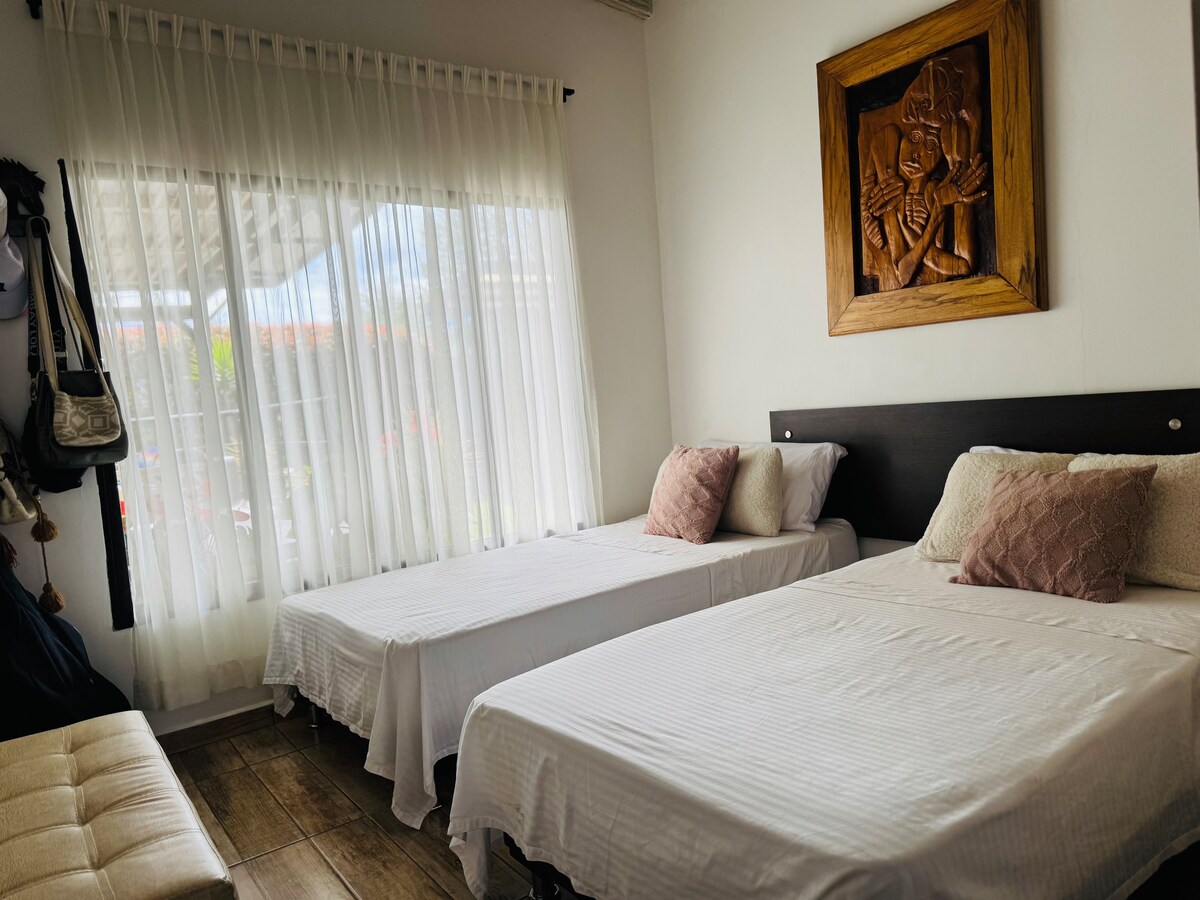 Finca Villa Bella: Tu Escape Privado en El Carmen