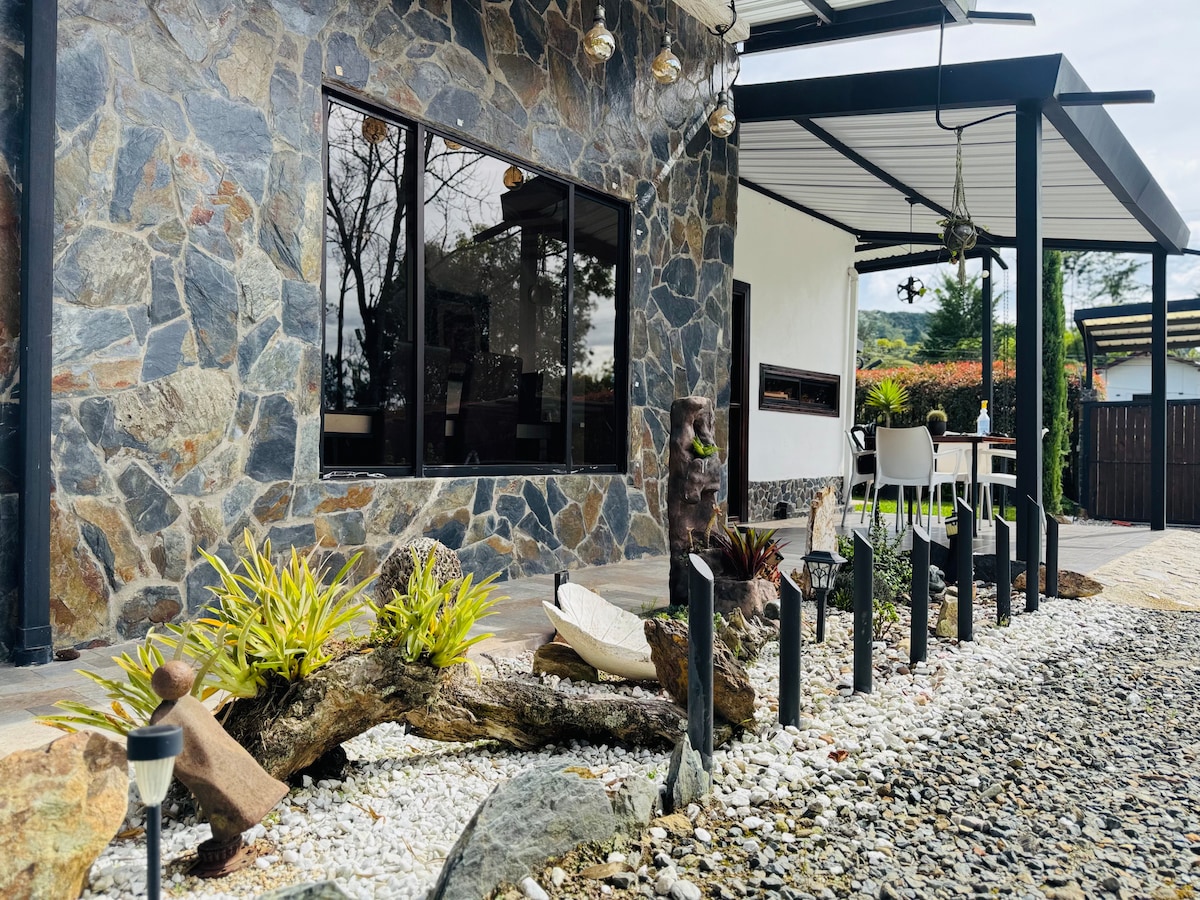 Finca Villa Bella: Tu Escape Privado en El Carmen