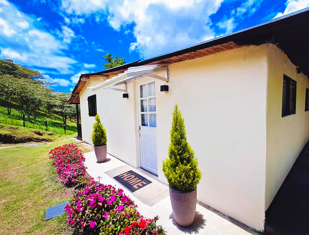 Chalet Rústico San Félix– Cerca a Medellín