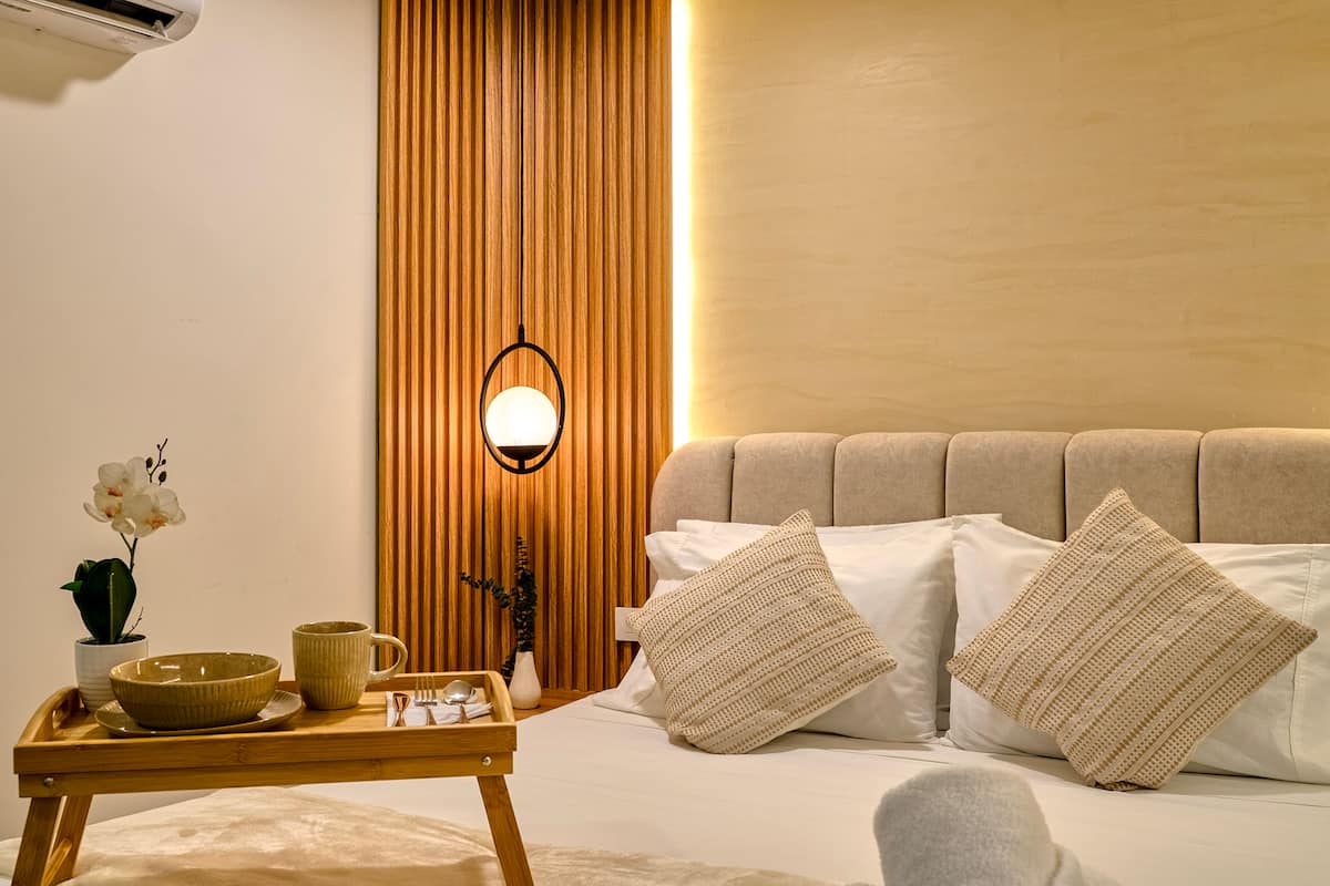 Aura ~ Origen Loft, Jacuzzi & Style + AC