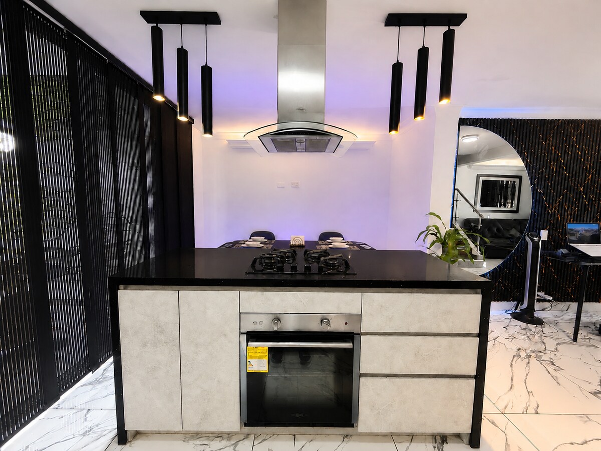 Casa amplia l 3 hab | A/C |Park free | Metro 5 min