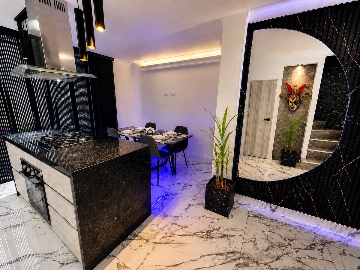 Casa amplia l 3 hab | A/C |Park free | Metro 5 min