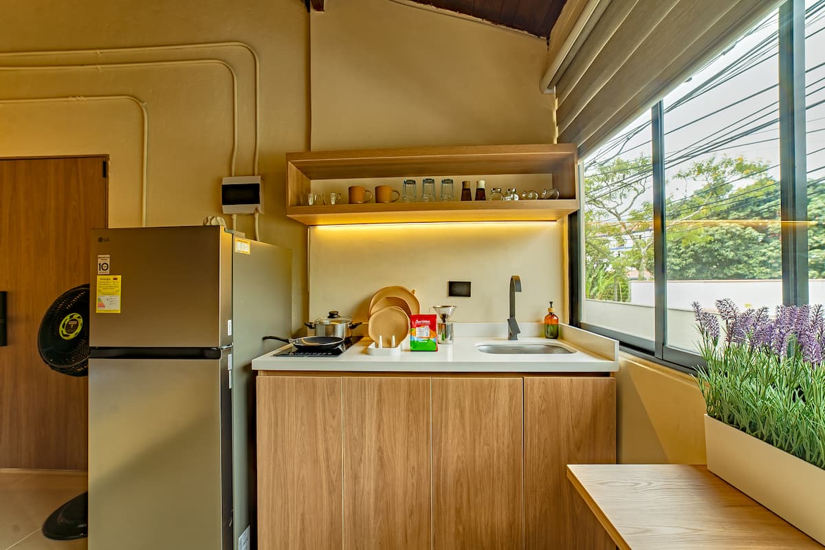 Charm Loft 01 · Metro cerca · Privado · Ultra WiFi