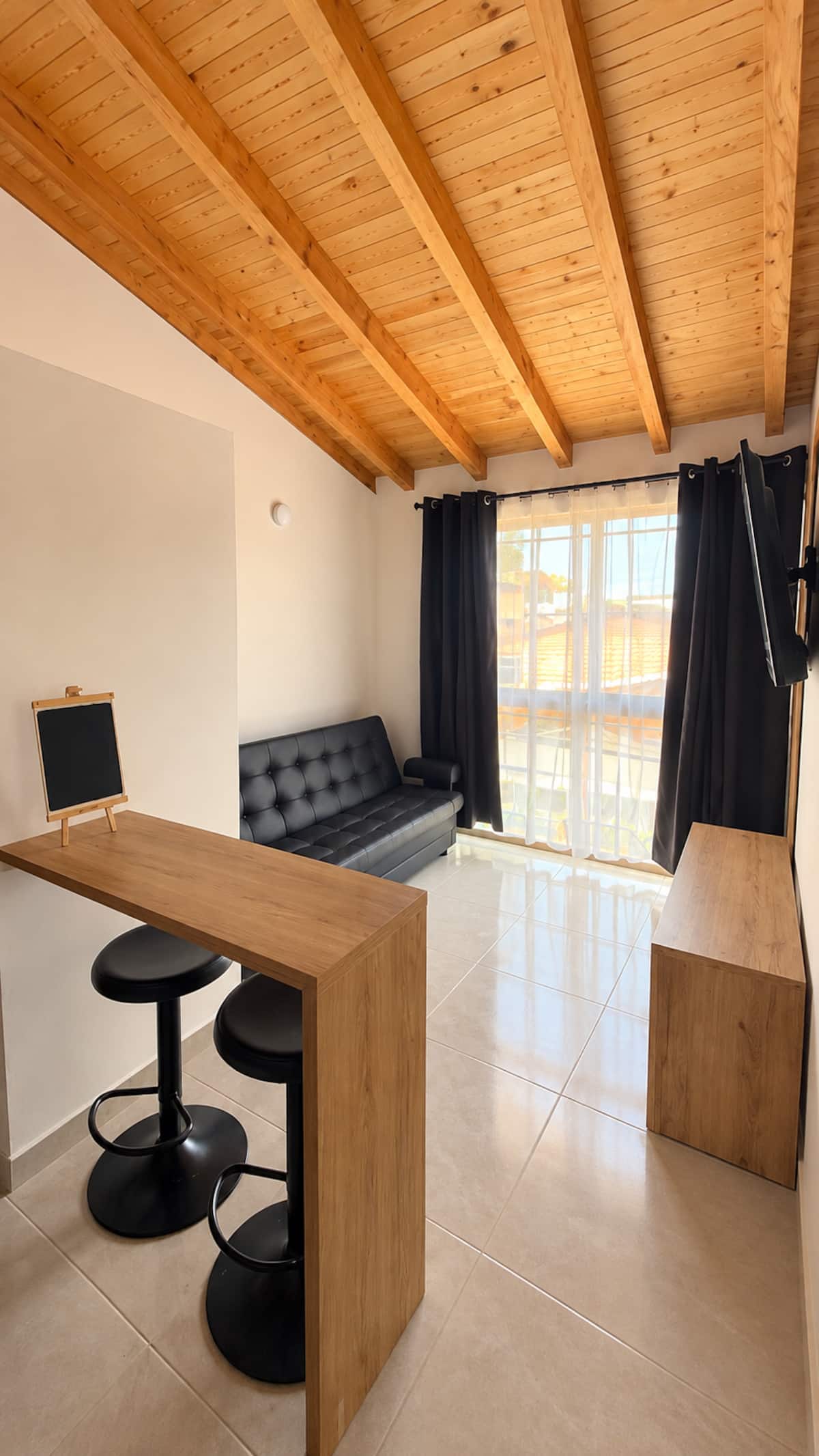 Apartaestudio a 1 cuadra del Parque de San Antonio