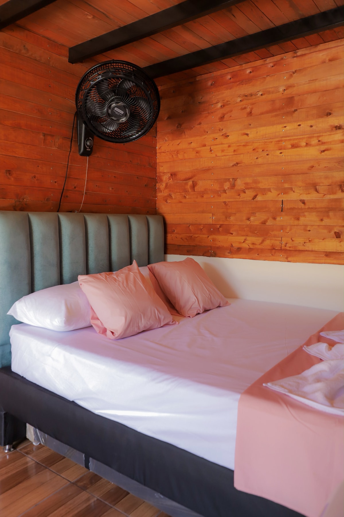 Glamping | cabaña tipo Chalet con jacuzzi