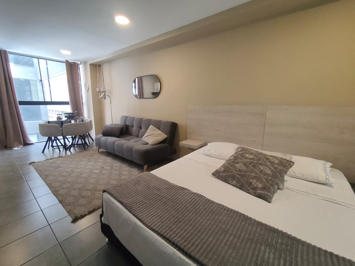 Elegante loft de 39 m² en La Candelaria cerca del tranvía y el metro