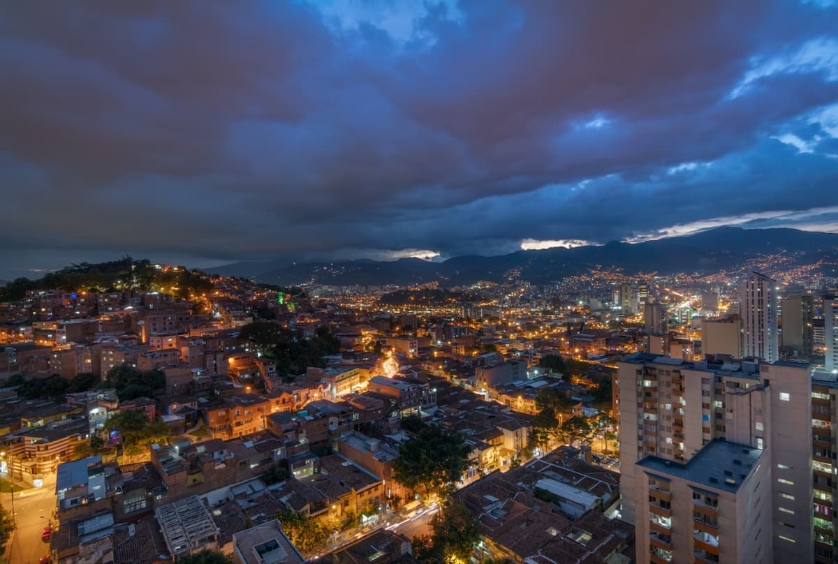 ° Apt MDE | Piso27 | A/C + Vistas TOP | 0%Comisión