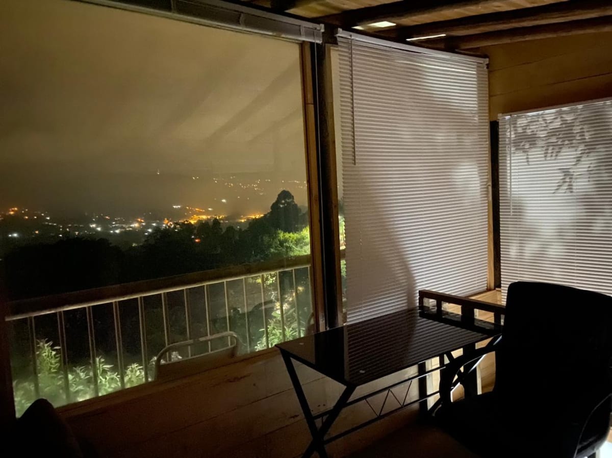 Cabaña Glamping del Cielo. Vía Rionegro - La Ceja.