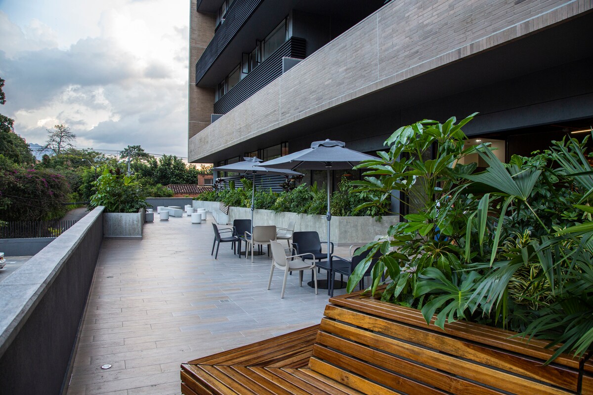 Loft en El Poblado con vista/500MBwifi/Cowork/Gym