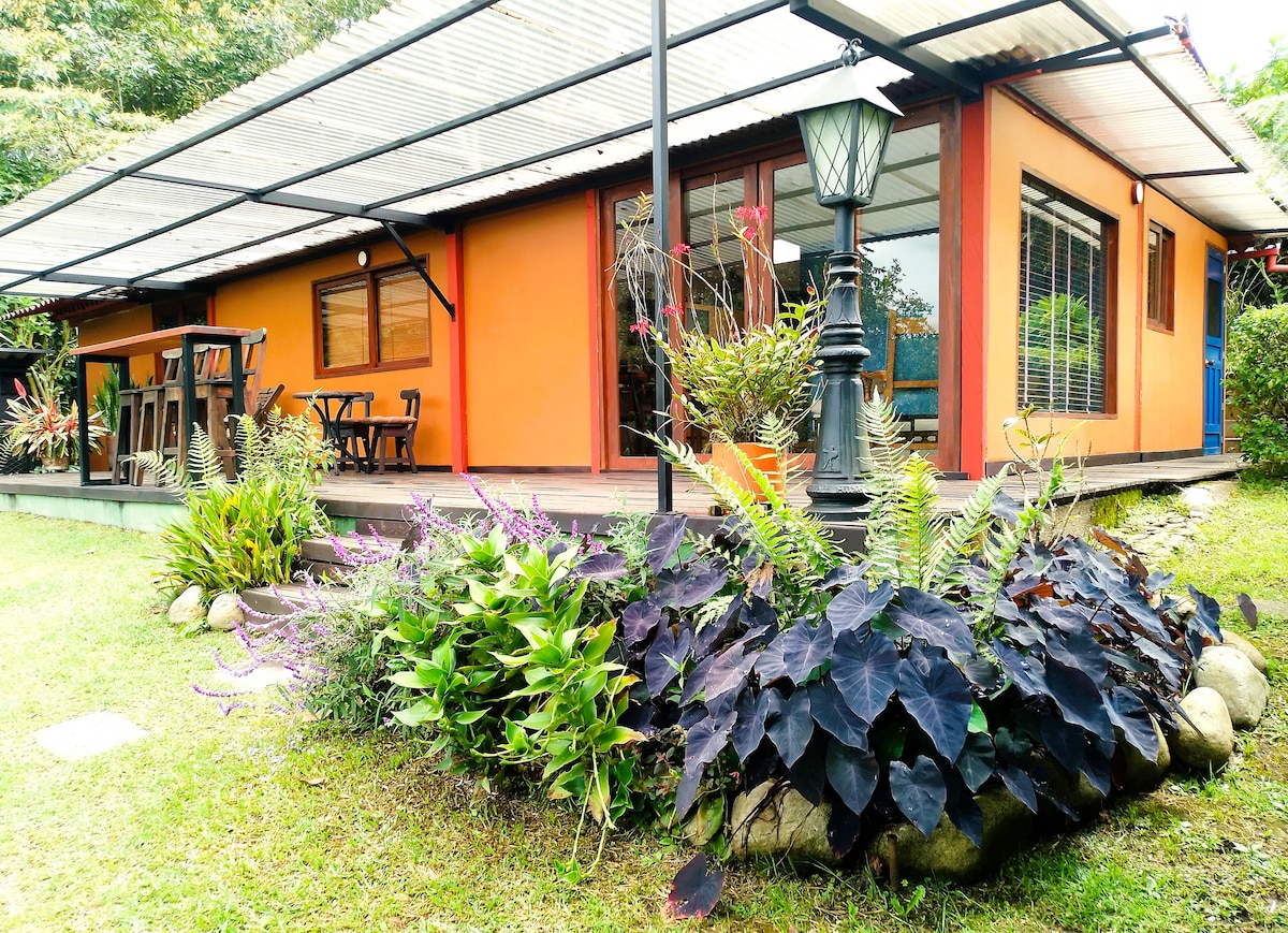 Casa campestre, excelente ubicación hermosa vista!