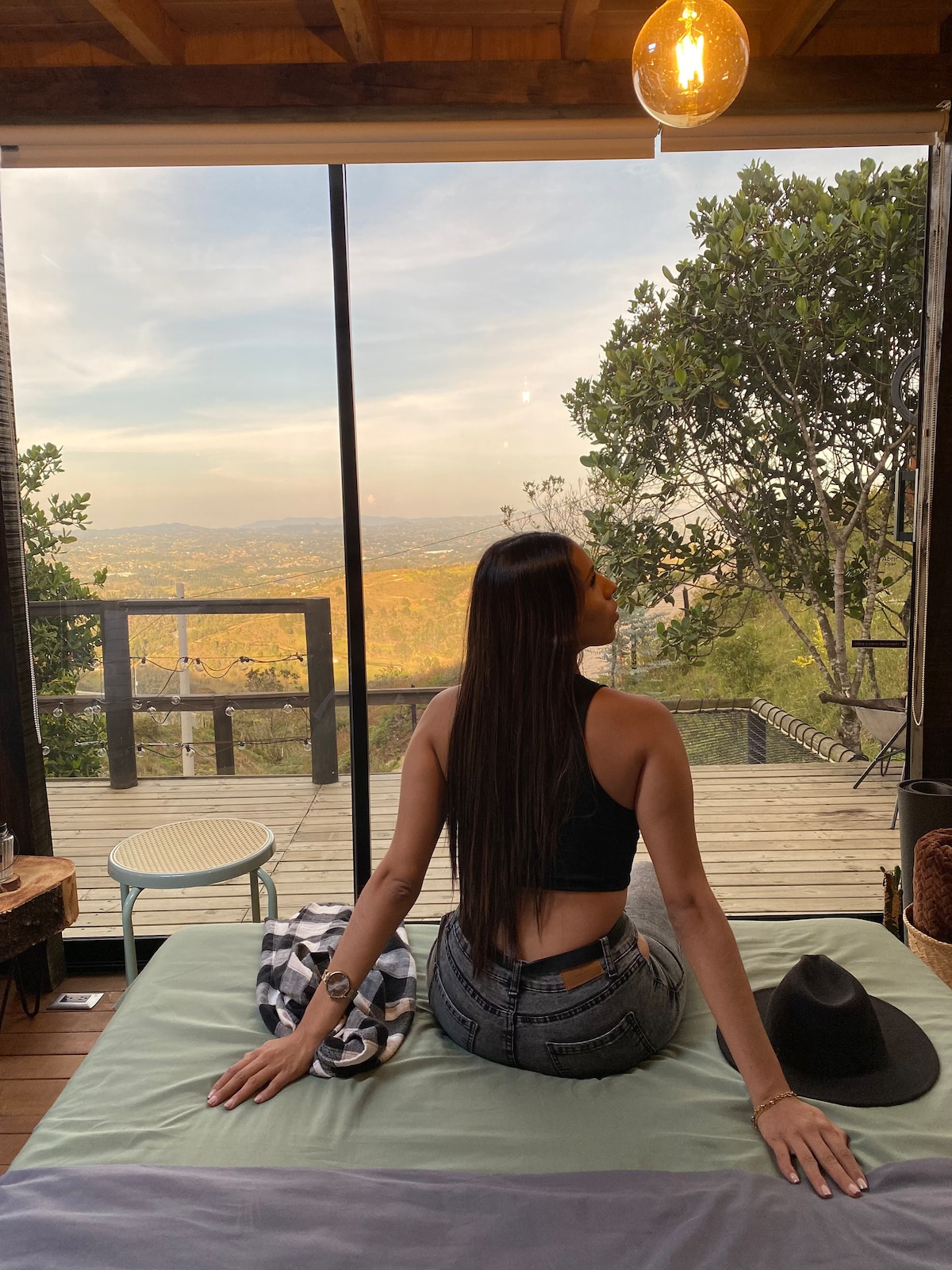 Cabina de espejos con increíble vista al amanecer