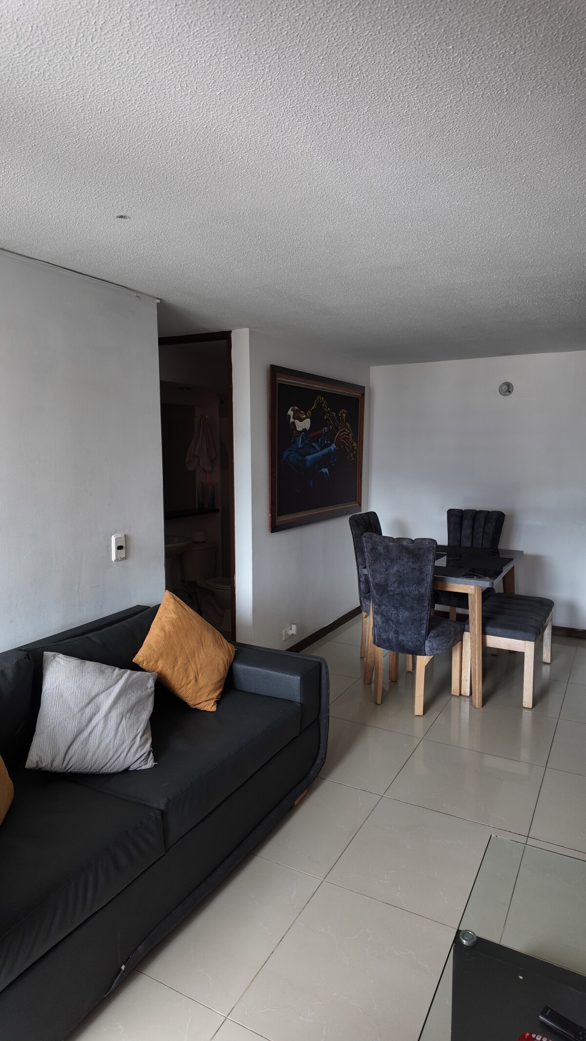 Apartamento con una excelente vista y bien ubicado