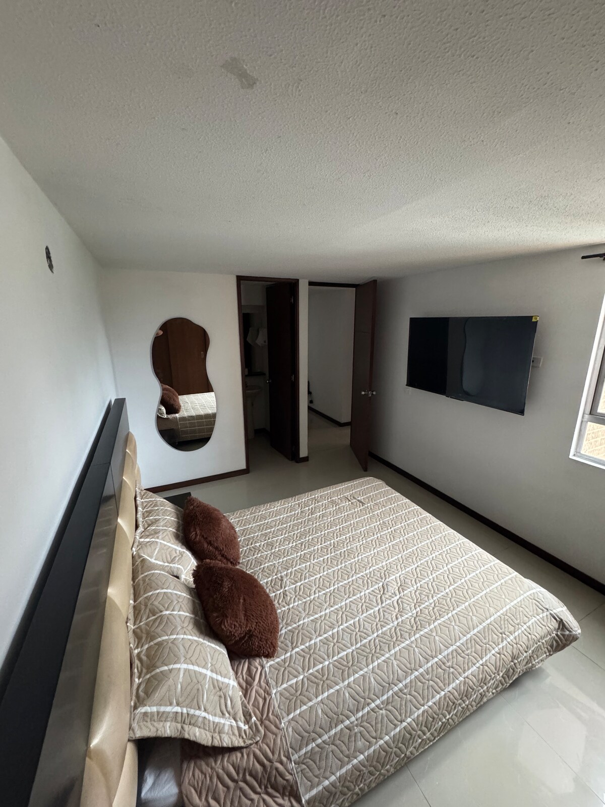 Apartamento con una excelente vista y bien ubicado
