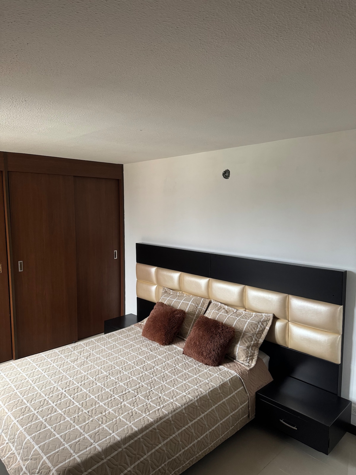 Apartamento con una excelente vista y bien ubicado