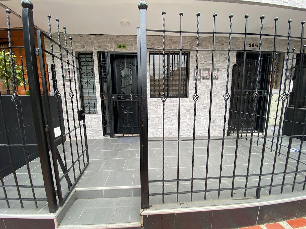 Departamento pequeño, encantador y acogedor en el primer piso