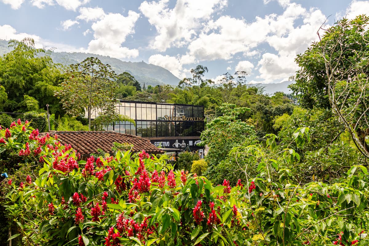Aparta estudio en la frontera Poblado - Envigado