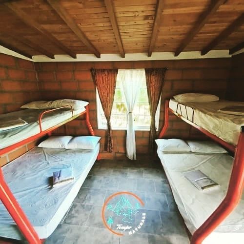 Linda cabaña con Jacuzzi y vista
